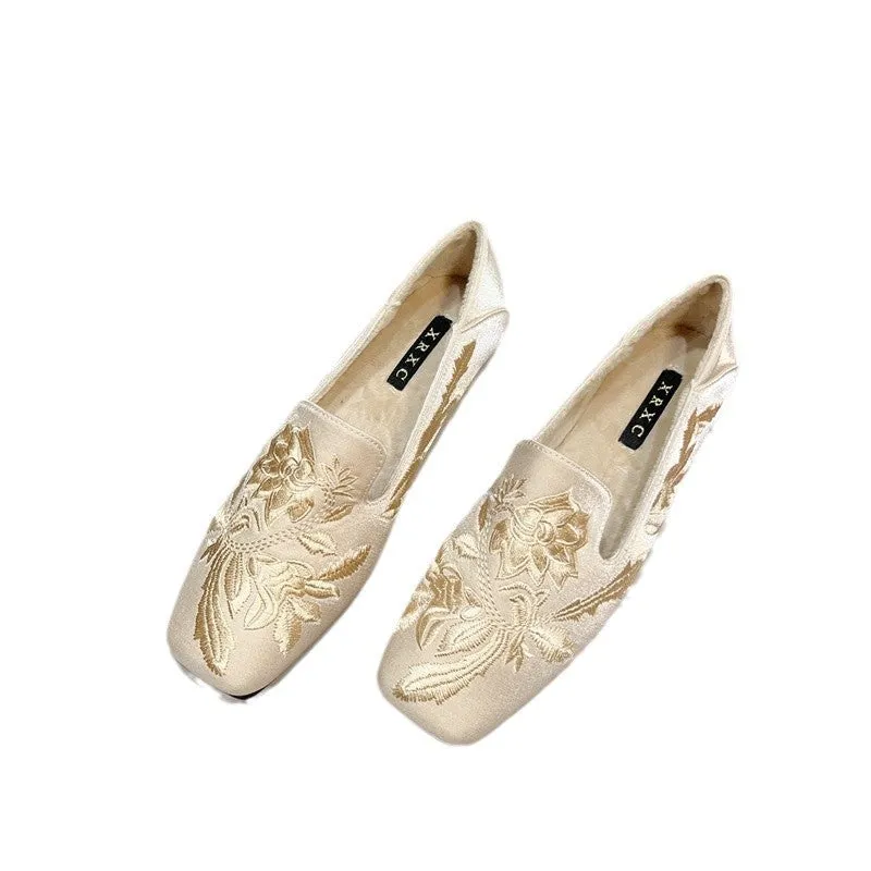 2024 New Chinese Style Square-Toe Flats – Soft Sole Embroidered Qipao Shoes with Fleece Lining