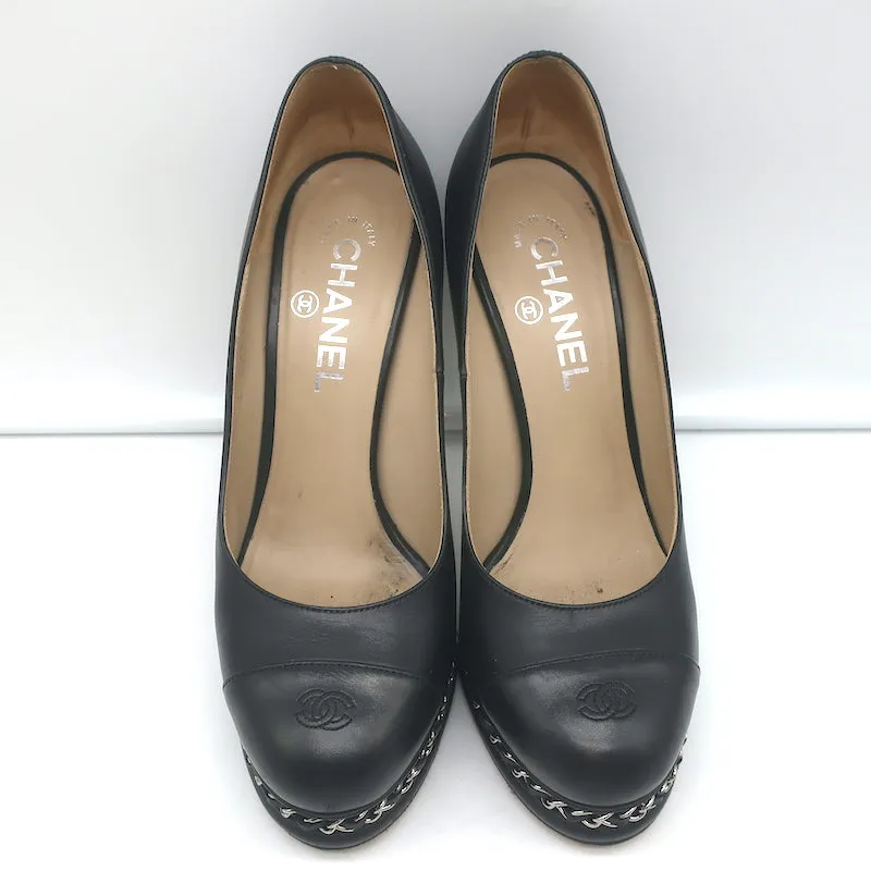 Chanel 15C CC Cap Toe Chain-Trim Pumps Black Leather Size 38 Platform Heels