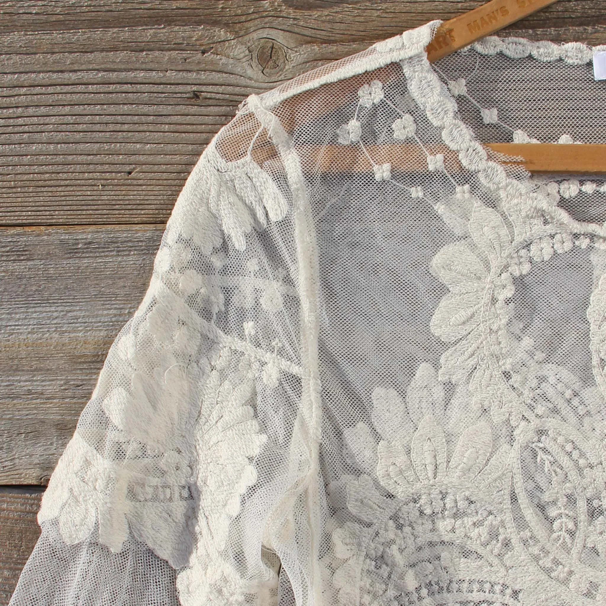 December Lace Blouse in Cream