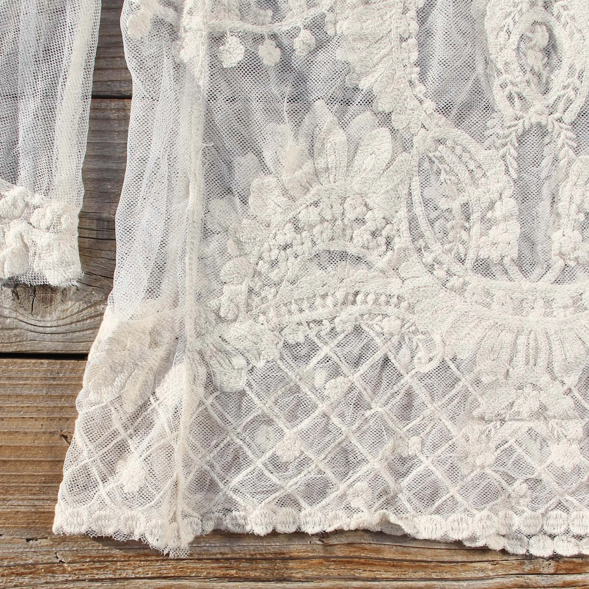December Lace Blouse in Cream