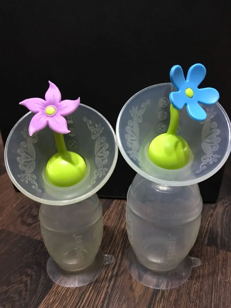 Haakaa Breast Pump Flower Stopper Blue(Min. of 6 multiples of 6)