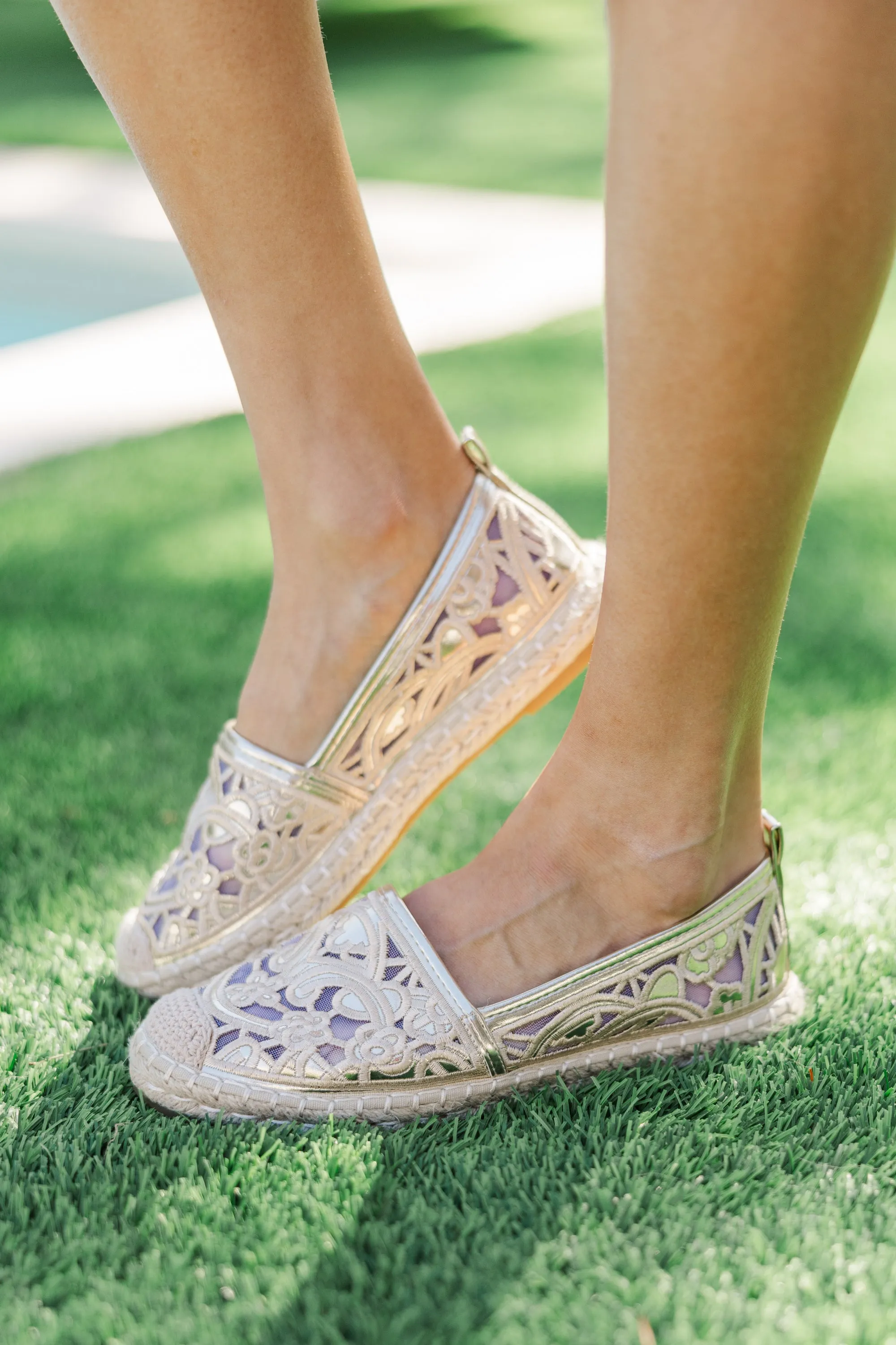 In Contact Gold Flats