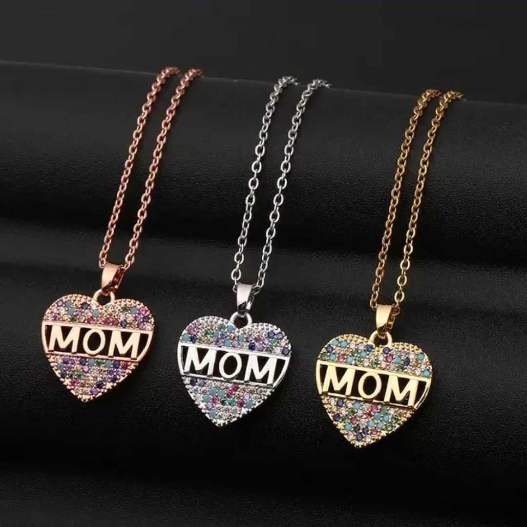 MoM Pendant