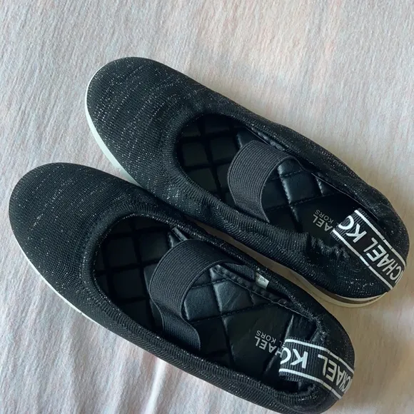 NWT Michael Kors little Girl Skim Flats