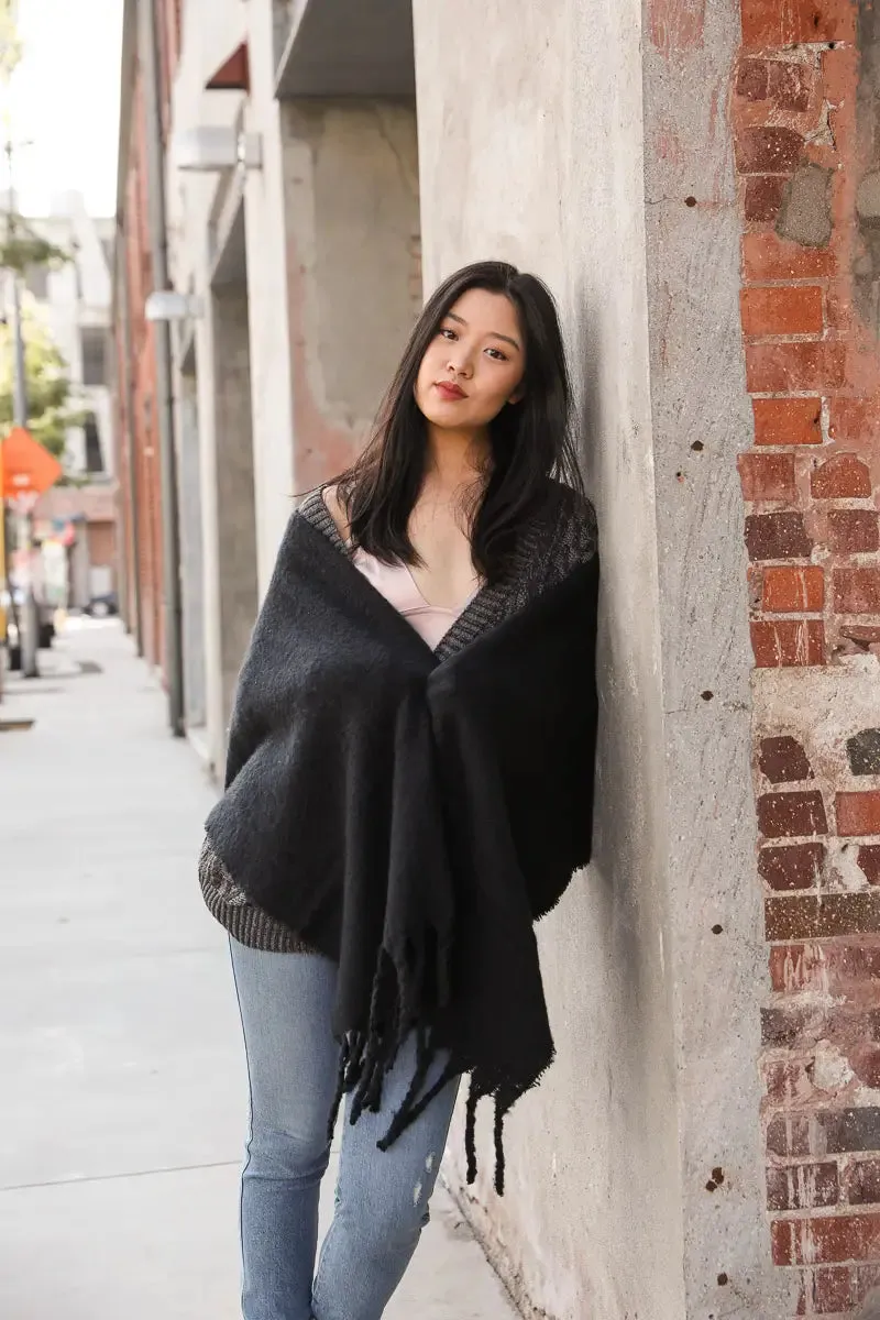 Tilly Tassle Scarf Black