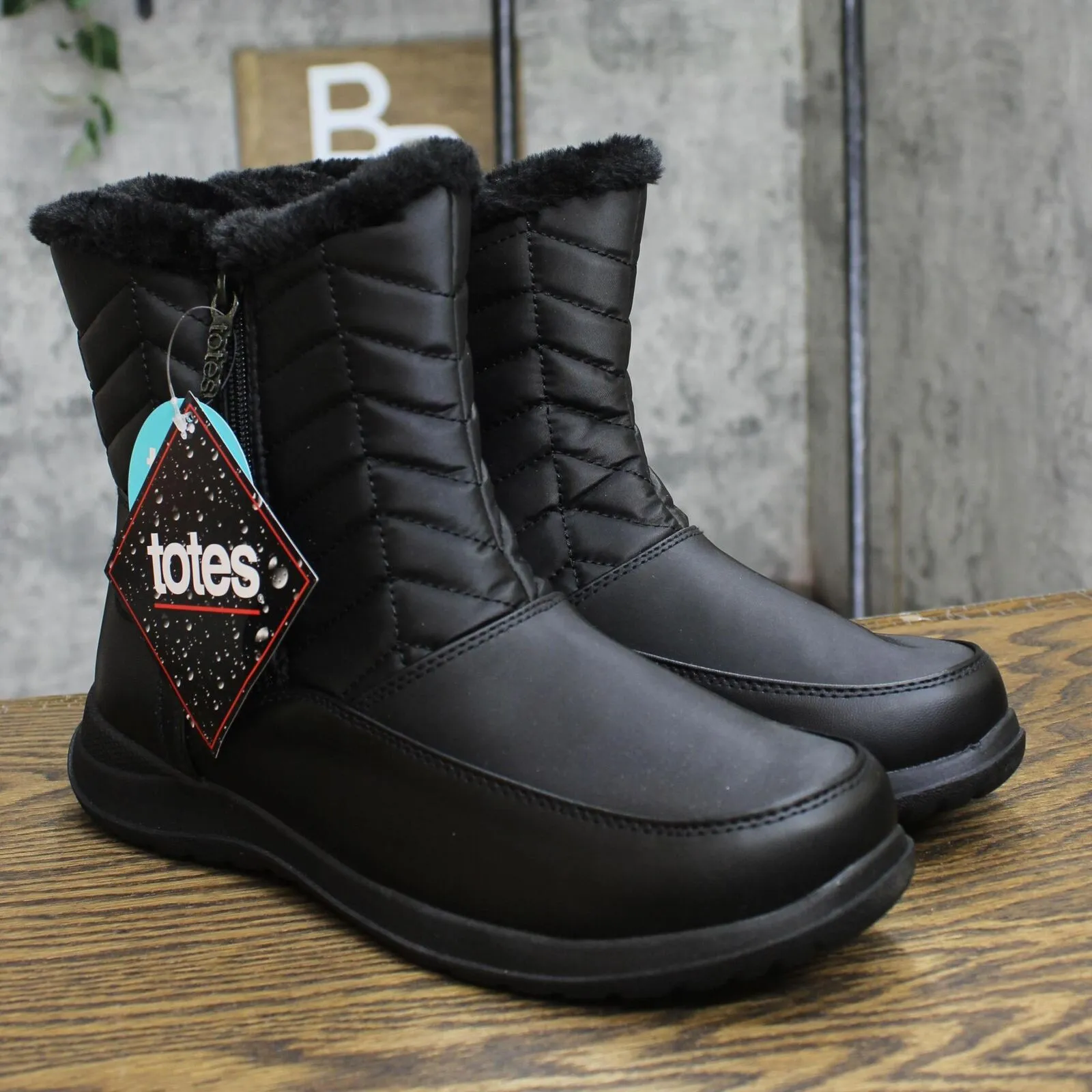 Totes Jara Womens Waterproof Snow Boots JARABLACK Black 10M