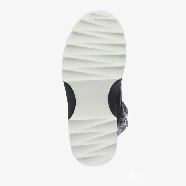 Valerie 2.0 - Black