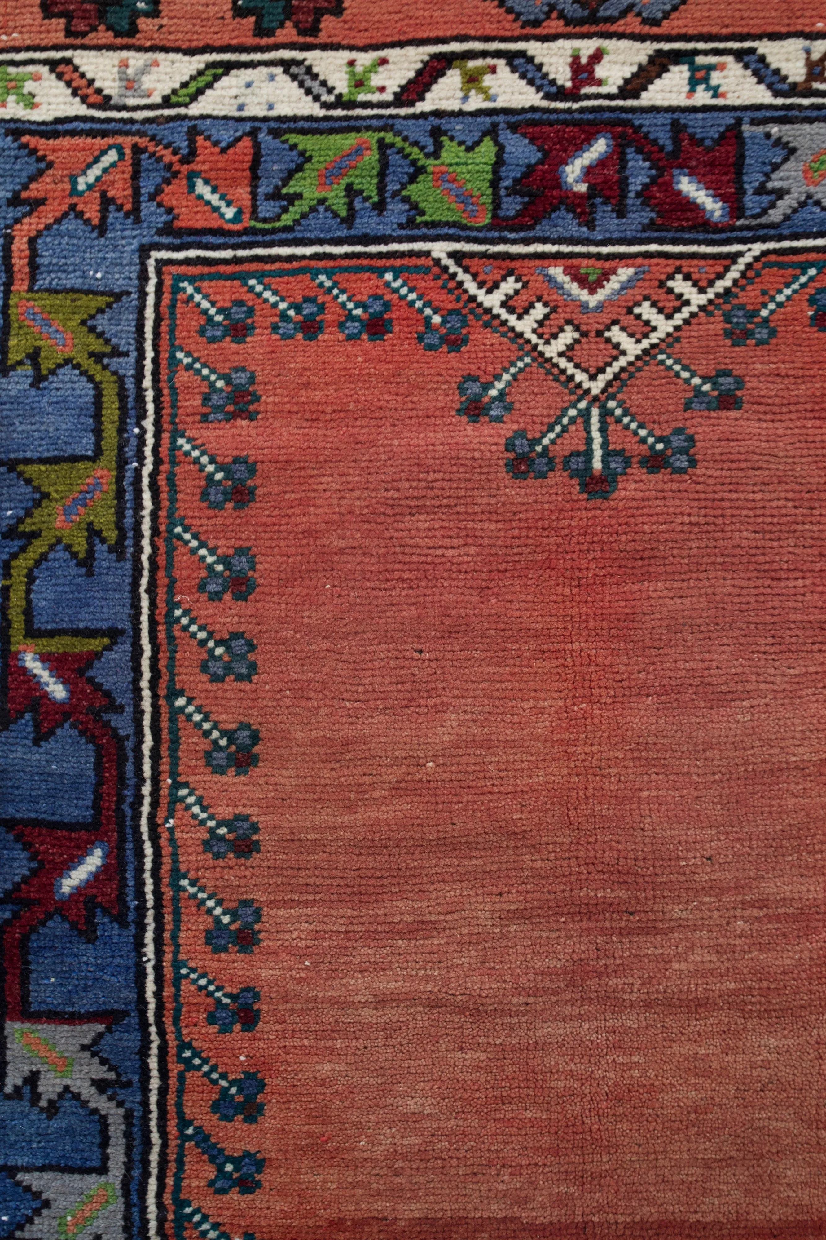 Vintage central Anatolian Rug 3'8"x6'8"
